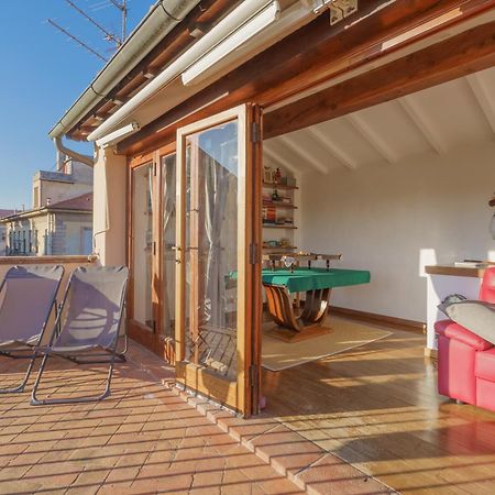 Terrazza Coccode' Spazioso Con Vista Mozzafiato! 루카 외부 사진